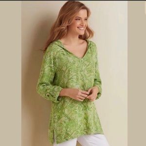 Soft surroundings becoming batik floral hoodie tunic green